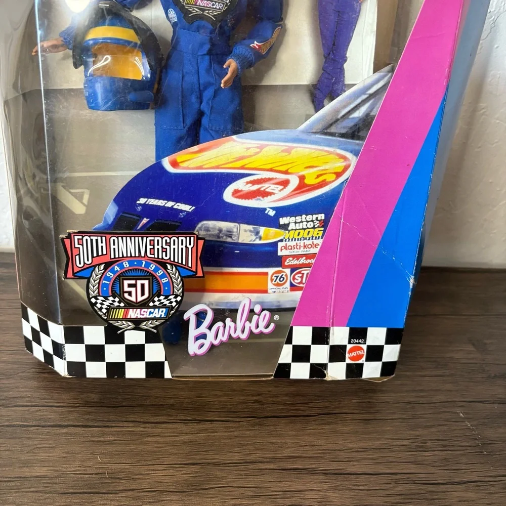 1998 50th Anniversary Nascar Barbie Hot Wheels Non-Mint Box Certificate Included